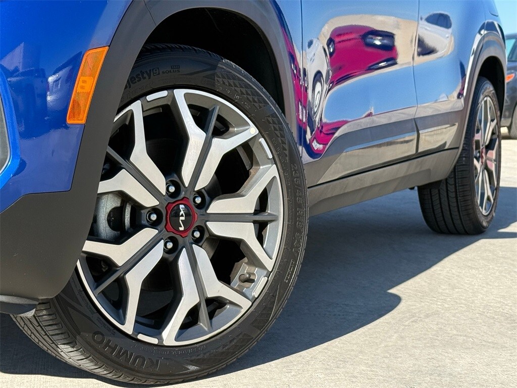 Used 2023 Kia Seltos SX SUV