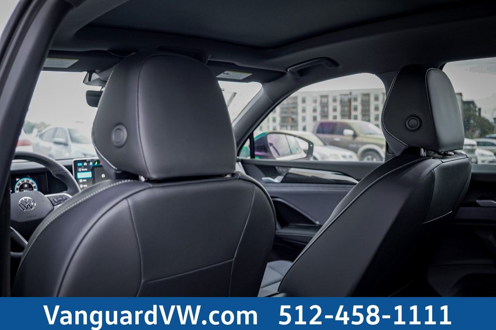 2026 Volkswagen Tiguan SE R-LINE BLACK - Photo 25