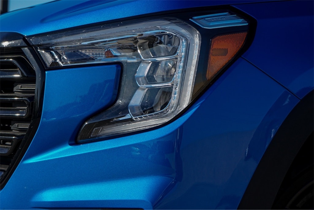 Used 2024 GMC Terrain SLE SUV