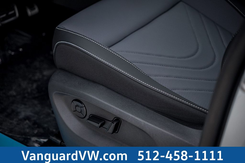 2026 Volkswagen Tiguan SE R-LINE BLACK - Photo 22