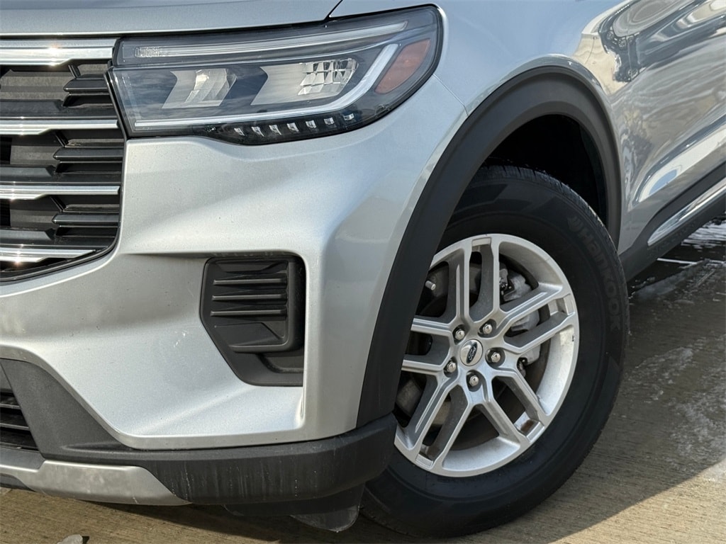 Used 2025 Ford Explorer Active SUV