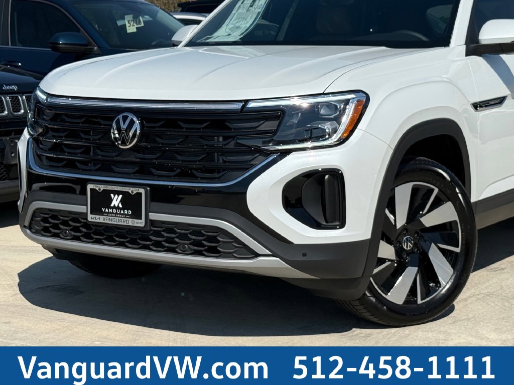 New 2026 Volkswagen Atlas Cross Sport SE w/Technology SUV