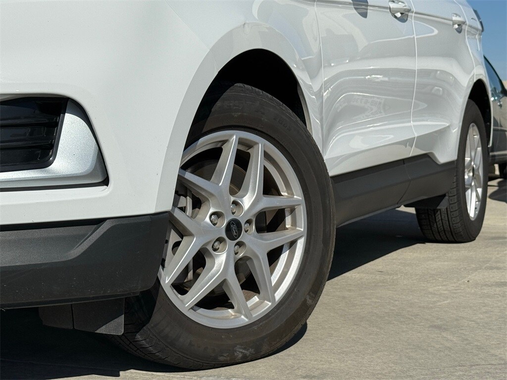 Used 2024 Ford Edge SEL SUV