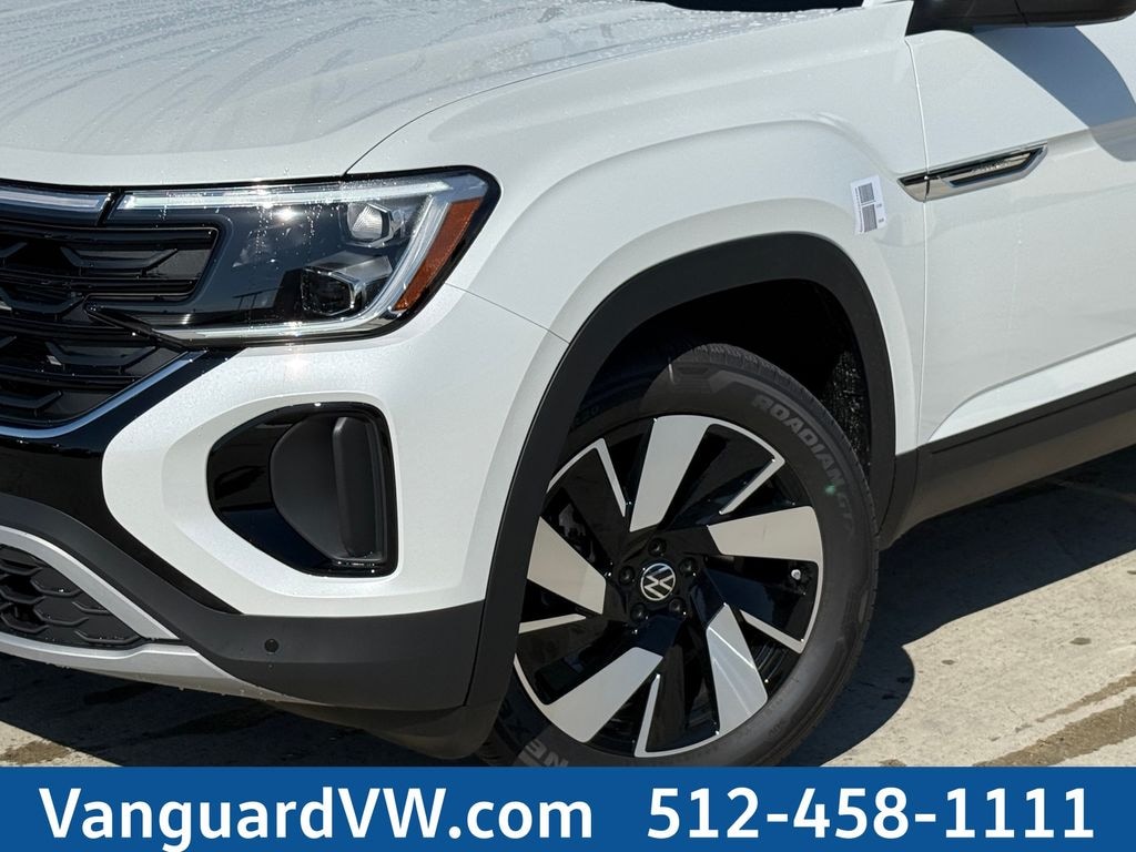 New 2026 Volkswagen Atlas Cross Sport SE w/Technology SUV