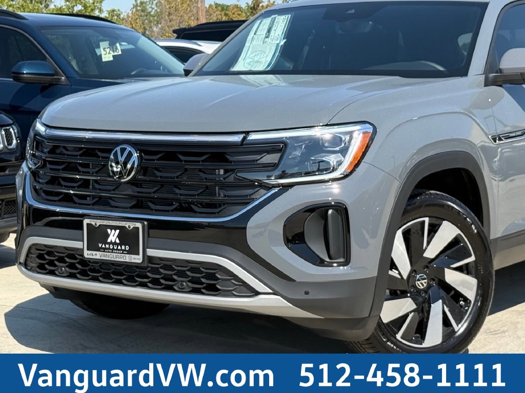 New 2026 Volkswagen Atlas Cross Sport SE w/Technology SUV