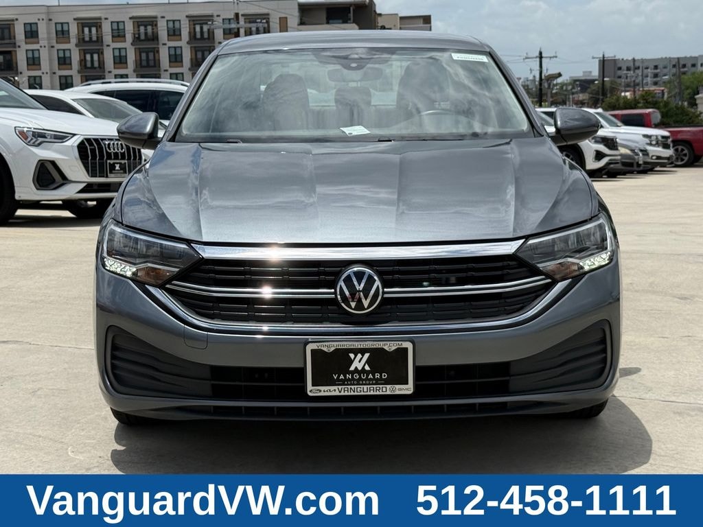 Used 2024 Volkswagen Jetta 1.5T SE Sedan