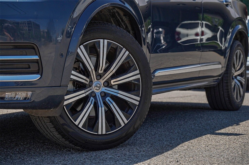 2022 Volvo XC90 T6 Inscription photo 2
