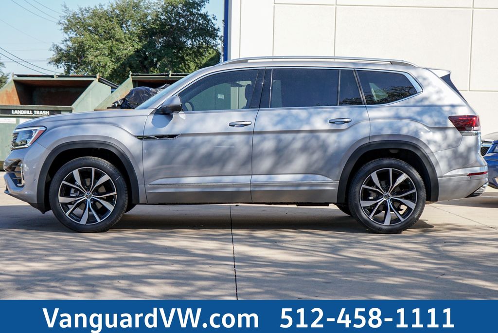2025 Volkswagen Atlas SEL Premium R-Line - Photo 29