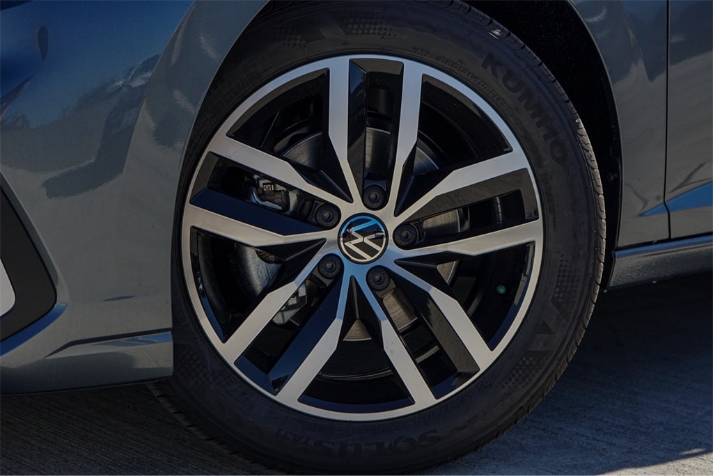 New 2026 Volkswagen Jetta 1.5T SE Sedan