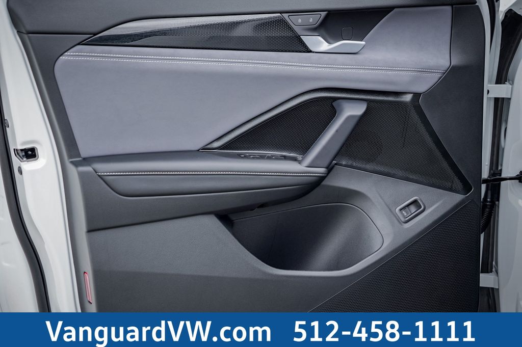 2026 Volkswagen Tiguan SE R-LINE BLACK - Photo 21