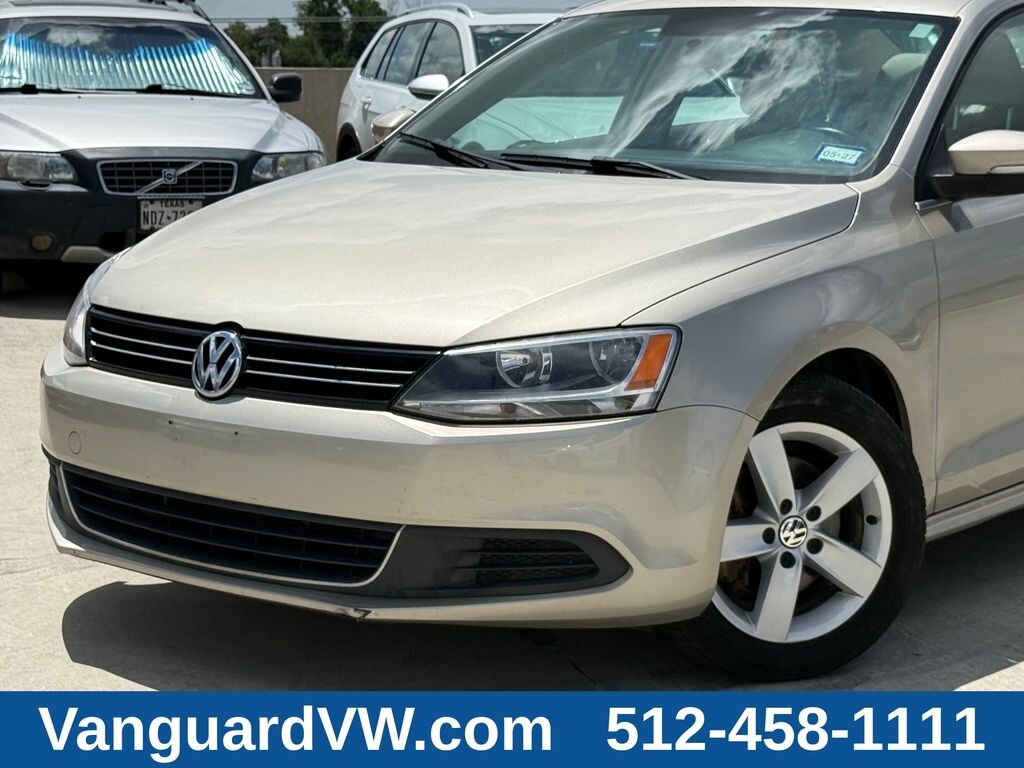 Used 2013 Volkswagen Jetta TDI Sedan