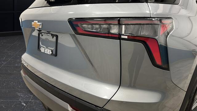 2026 Chevrolet Equinox LT - Photo 32