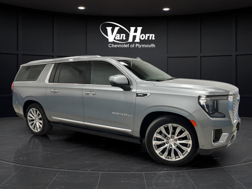 Used 2023 GMC Yukon XL Denali SUV