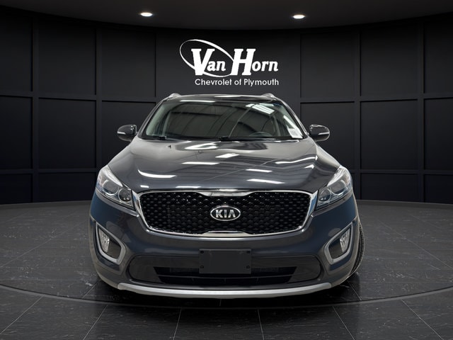 Used 2016 Kia Sorento EX with VIN 5XYPHDA58GG175299 for sale in Plymouth, WI