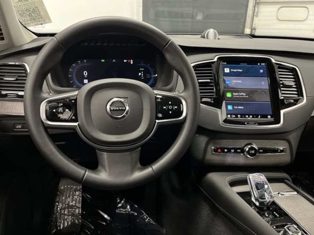 Used 2024 Volvo XC90 Recharge Plug-In Hyb Ultimate SUV
