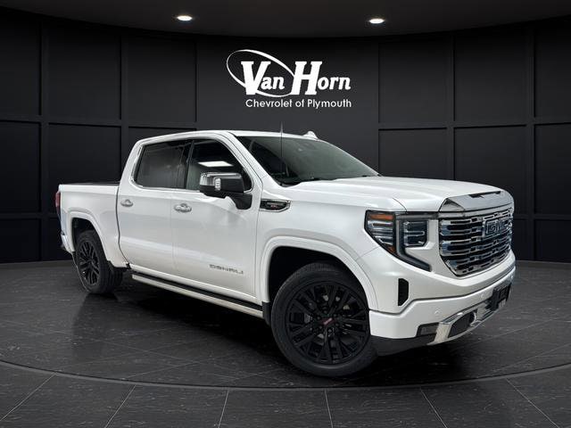 2023 GMC Sierra 4WD Crew Cab Short Box Denali's photo