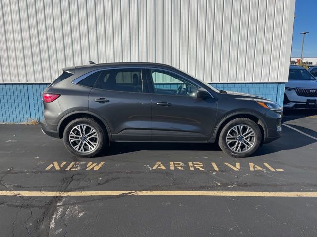 2020 Ford Escape SEL photo 2