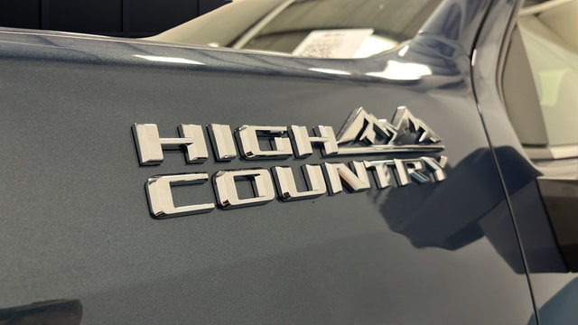 2026 Chevrolet Silverado 2500 HD High Country - Photo 45