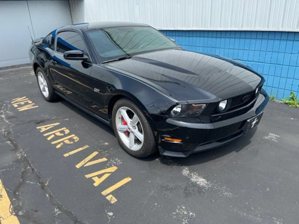 Used 2010 Ford Mustang GT Coupe