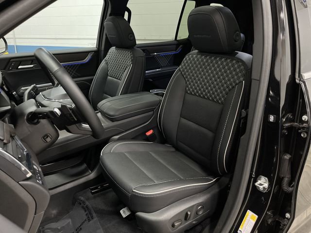 2024 Gmc Acadia Denali photo 3