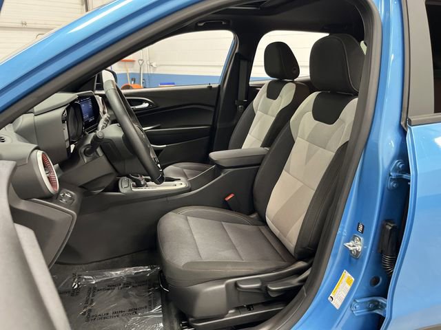 2025 Chevrolet Trax photo 4