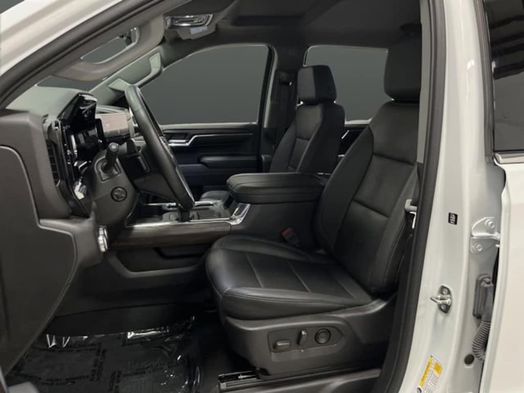 Used 2024 GMC Sierra 1500 SLT Truck Crew Cab