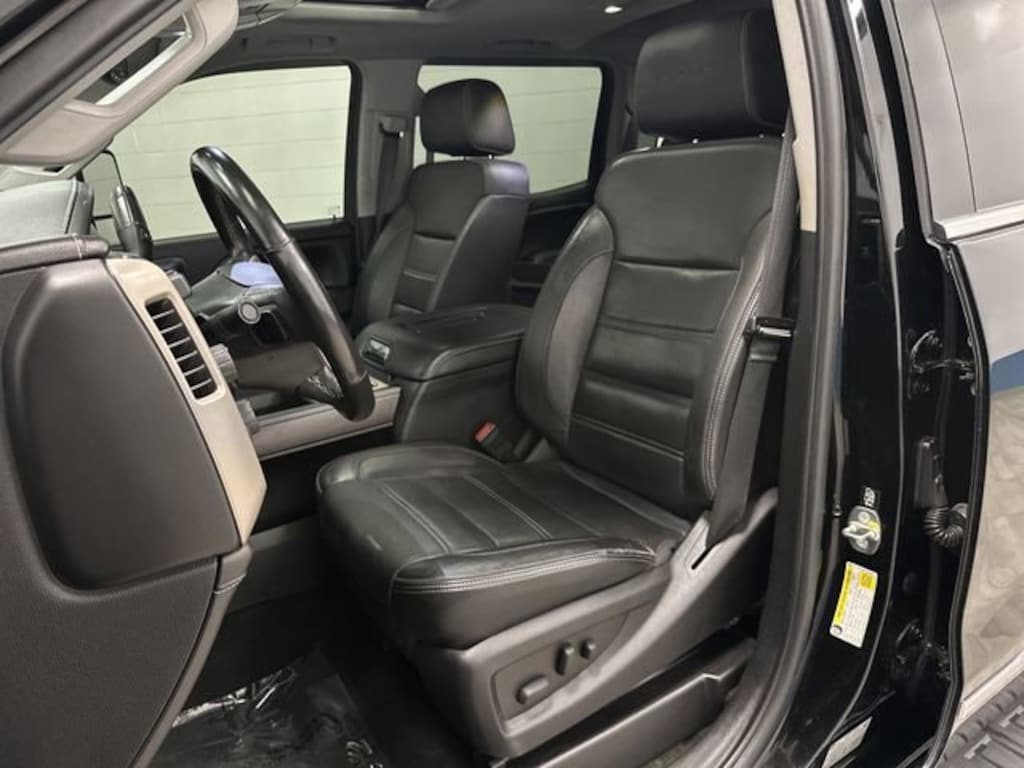 Used 2017 GMC Sierra 2500 HD Denali Truck Crew Cab