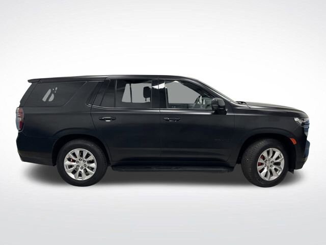 2023 Chevrolet Tahoe RST photo 2