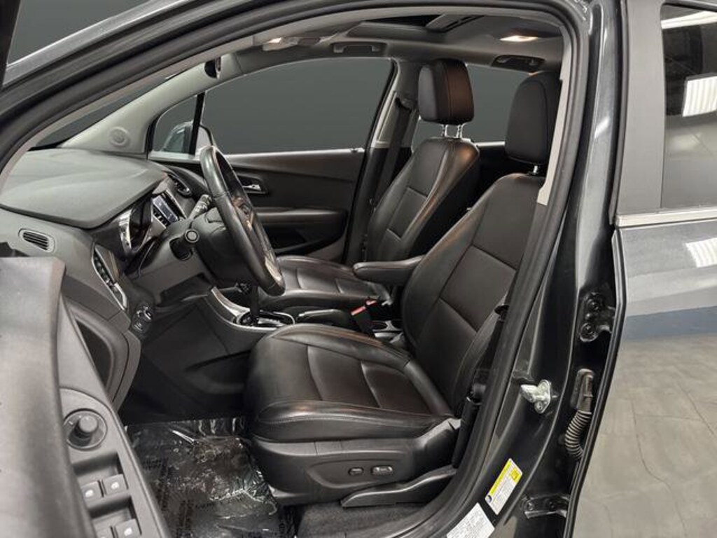 Used 2020 Chevrolet Trax Premier SUV