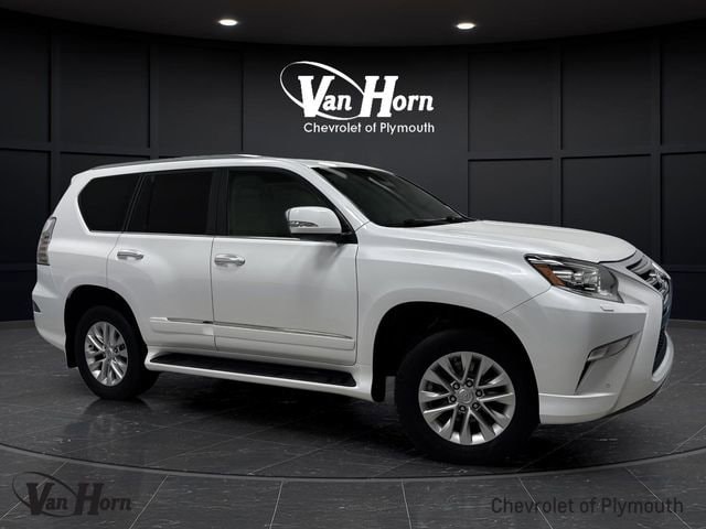 2016 Lexus GX Base's photo