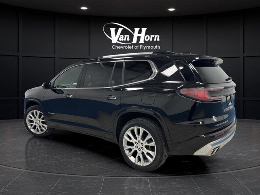 Used 2024 GMC Acadia Denali SUV