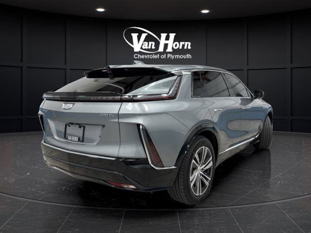 Used 2024 CADILLAC LYRIQ Luxury 1 SUV
