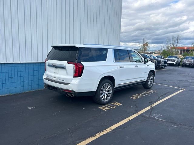 2022 Gmc Yukon XL Denali photo 3