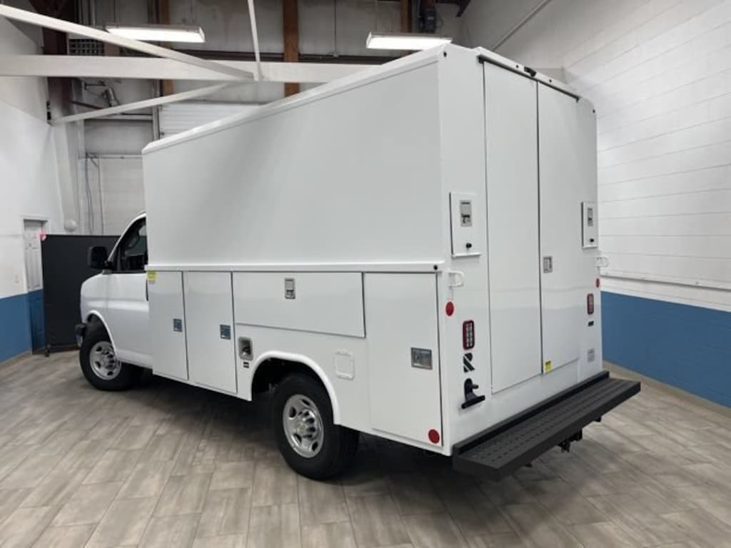 New 2025 Chevrolet Express Cutaway 3500 1WT Cutaway Van