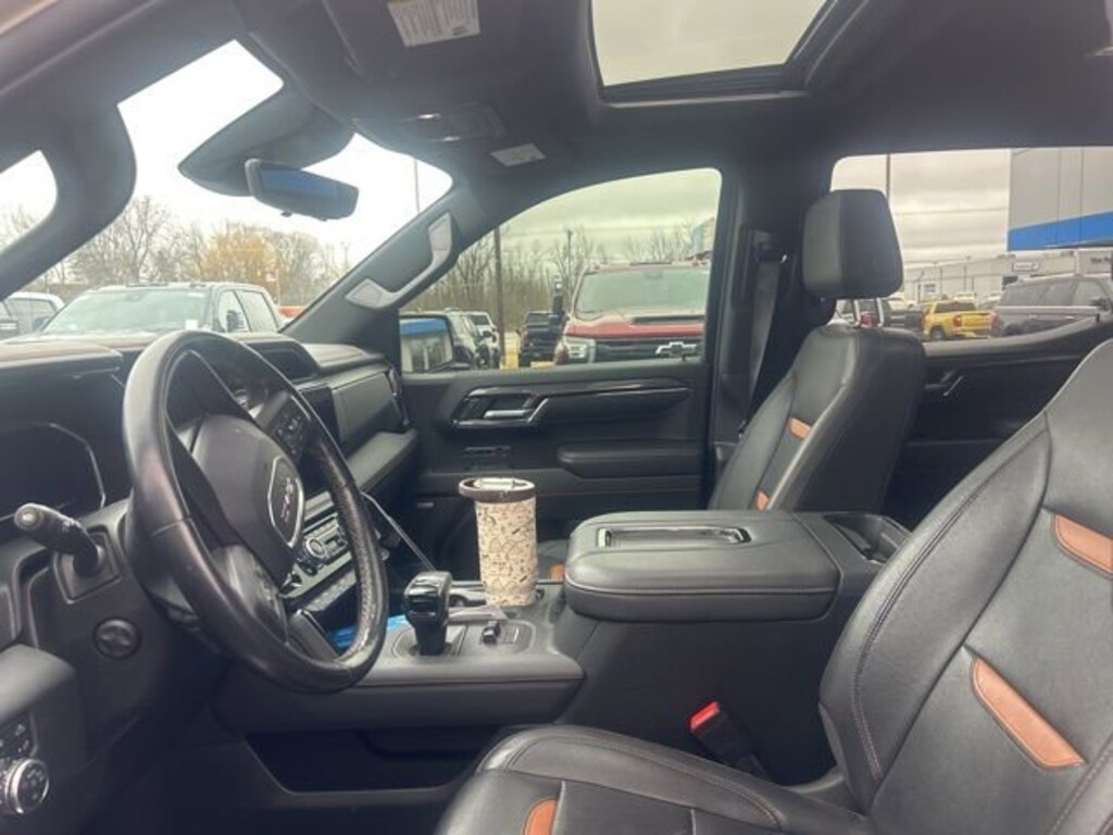 Used 2022 GMC Sierra 1500 AT4 Truck Crew Cab