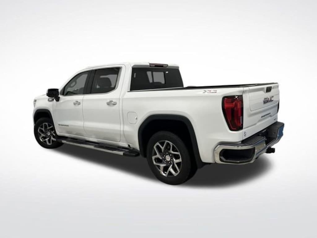Used 2023 GMC Sierra 1500 SLT Truck Crew Cab