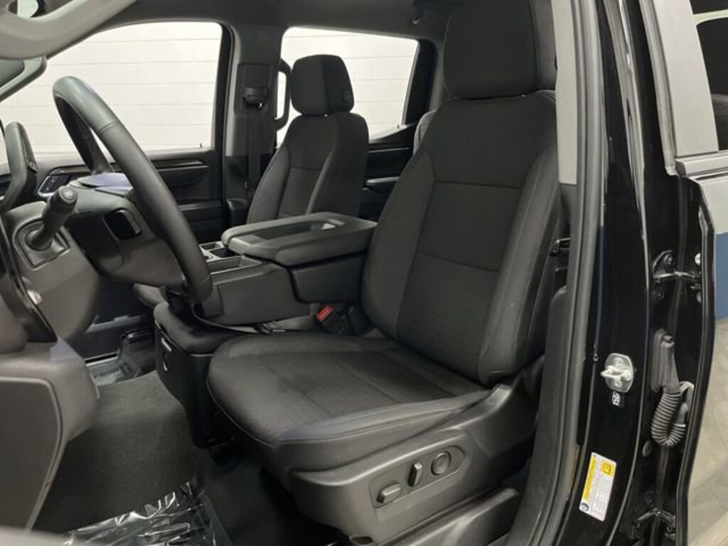 Used 2025 Chevrolet Silverado 1500 LT Truck Crew Cab