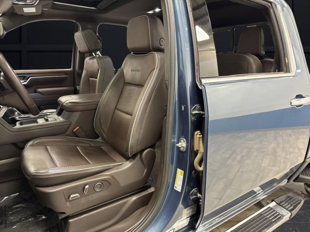 Used 2025 GMC Sierra 3500 HD Denali Truck Crew Cab