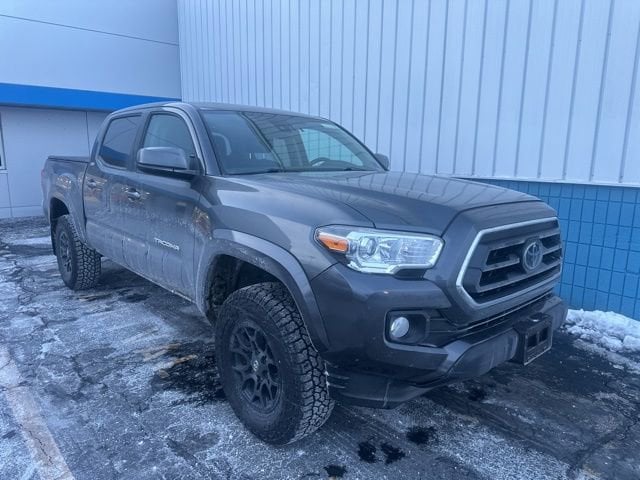 2020 Toyota Tacoma SR5's photo