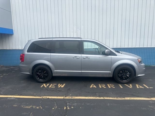 Used 2020 Dodge Grand Caravan SE Plus with VIN 2C4RDGBG6LR239416 for sale in Plymouth, WI