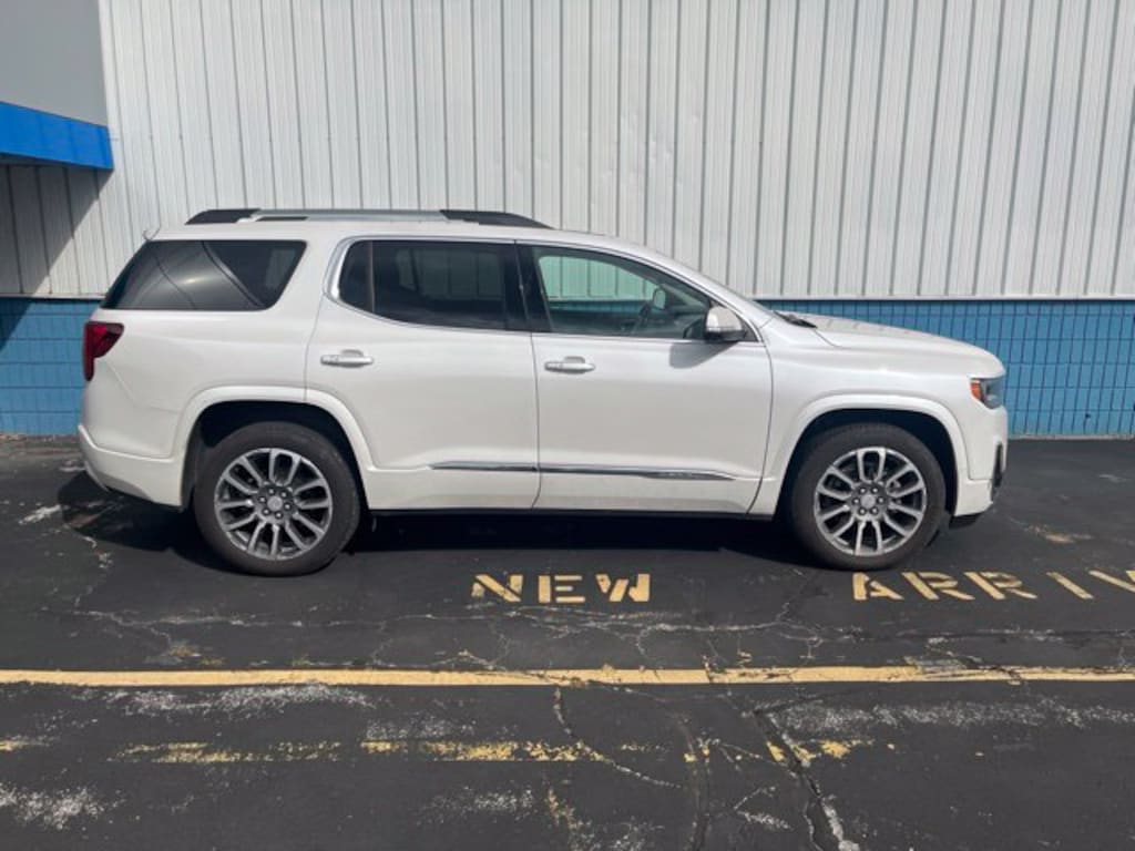 Used 2022 GMC Acadia Denali SUV