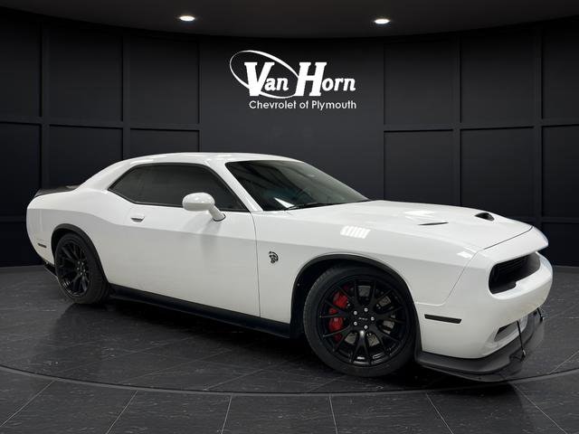 2016 Dodge Challenger SRT Hellcat's photo