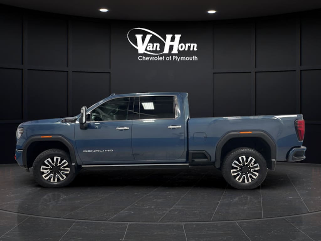 Used 2025 GMC Sierra 3500 HD Denali Ultimate Truck Crew Cab