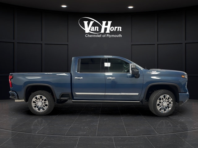 2026 Chevrolet Silverado 2500 HD High Country - Photo 8