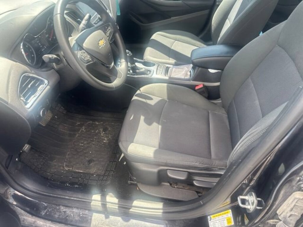Used 2017 Chevrolet Cruze LT Sedan