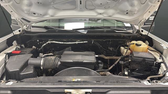 2022 Chevrolet Silverado 3500HD LT - Photo 26