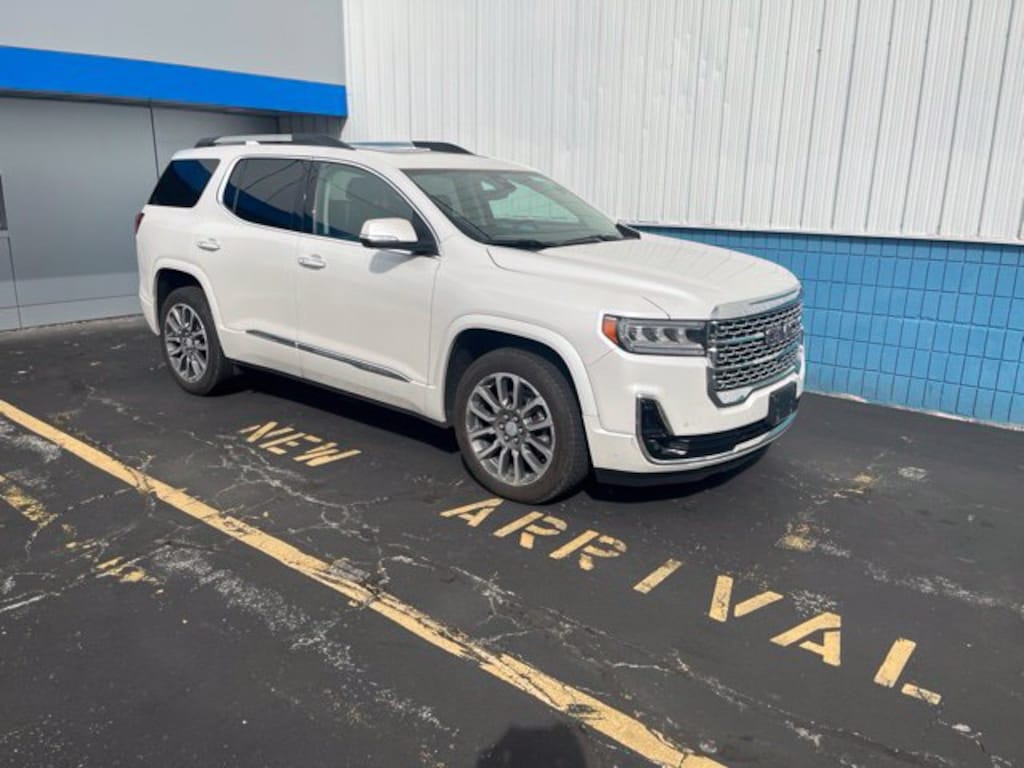 Used 2022 GMC Acadia Denali SUV
