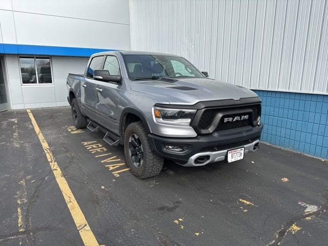 1C6SRFLT4KN618328