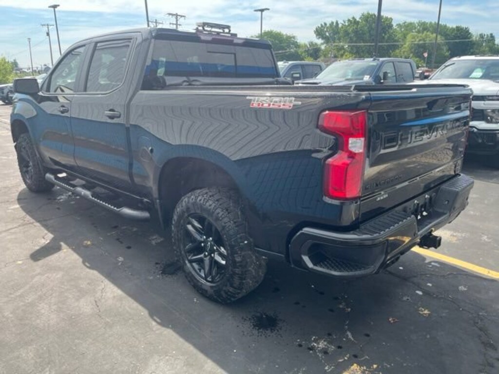 Used 2021 Chevrolet Silverado 1500 LT Trail Boss Truck Crew Cab