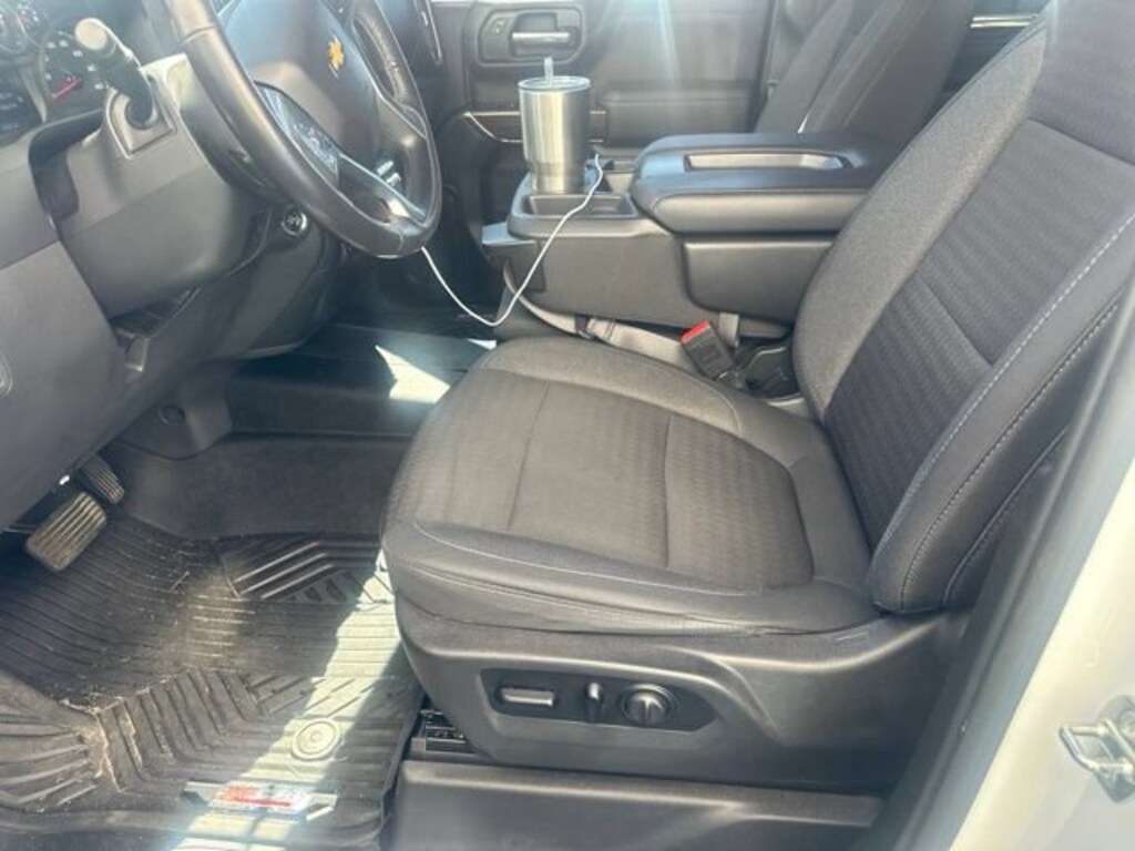 Used 2020 Chevrolet Silverado 1500 LT Truck Crew Cab